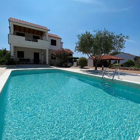 Apartmani Svemir Drage Bagian luar foto
