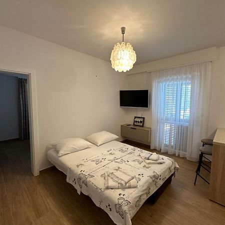 Apartmani Svemir Drage Bagian luar foto