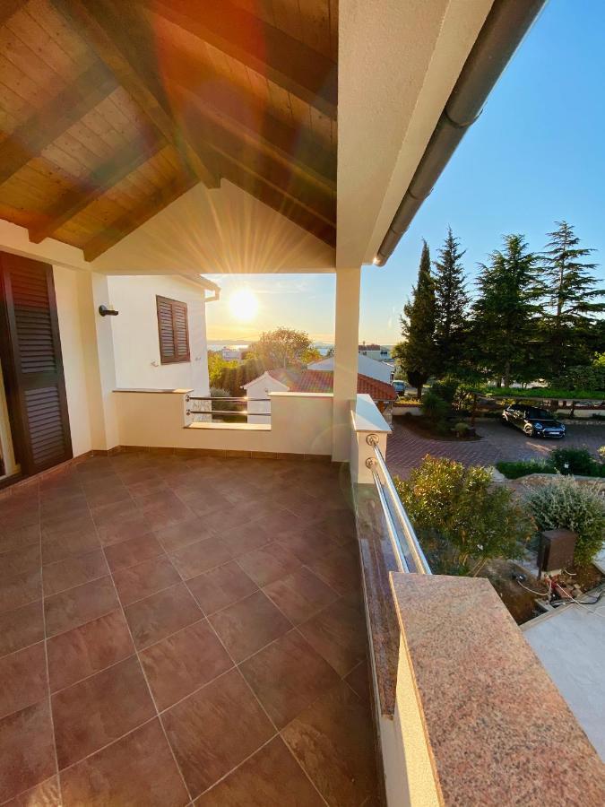 Apartmani Svemir Drage Bagian luar foto