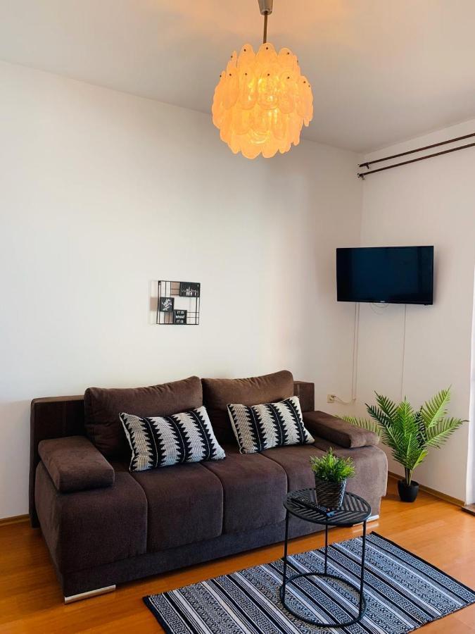 Apartmani Svemir Drage Bagian luar foto