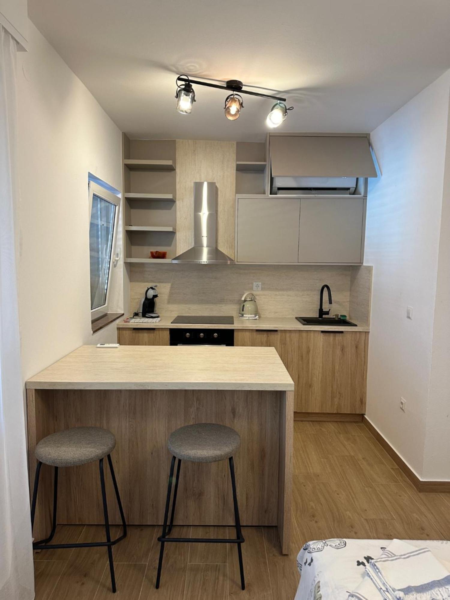 Apartmani Svemir Drage Bagian luar foto